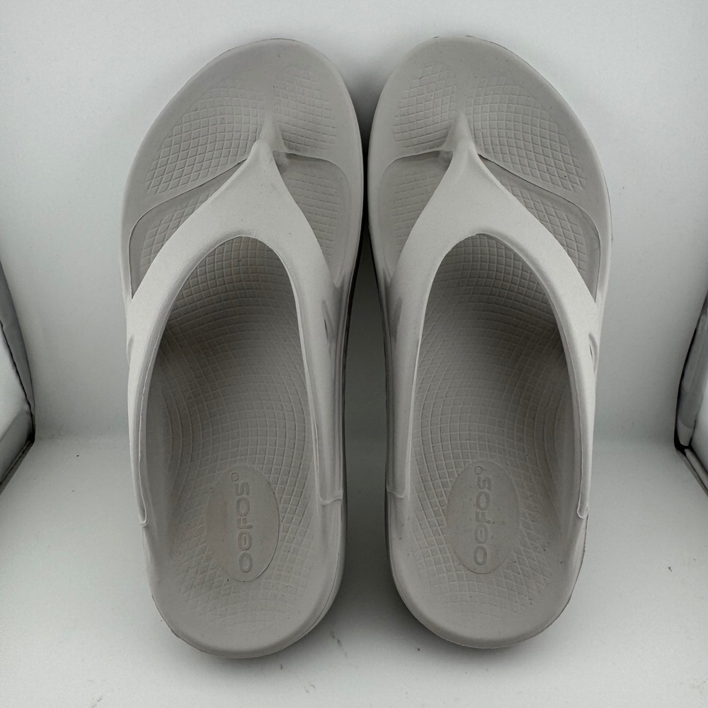 Oofos OOriginal Recovery Sandals Women 8 Men 6 Grey Thong Flip Flops Comfort